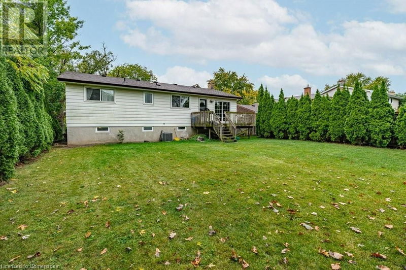 325 APPLEBY Line  Burlington, L7L2X6 | Image 40