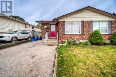 272 BAKERSFIELD Drive  Cambridge, N1R6X7 | Image 1