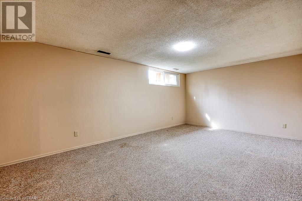 458 SPRINGBANK Avenue N Unit# 3 Image 30