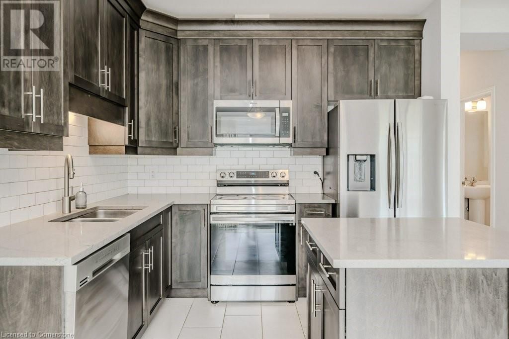 121 SUNFLOWER PLACE Image 14