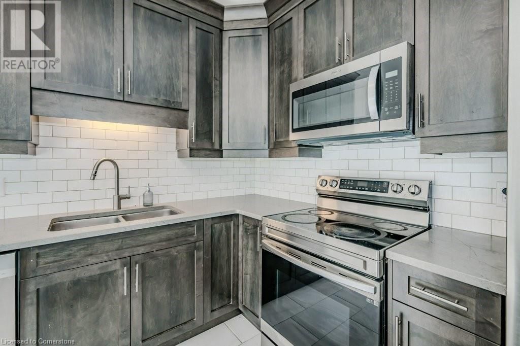 121 SUNFLOWER PLACE Image 16