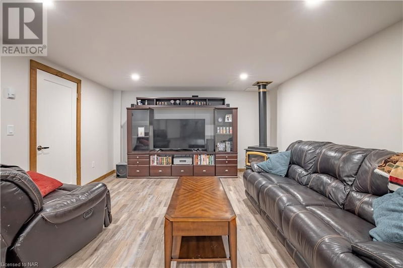 12 FOREST Road  Welland, L3C3K6 | Image 26