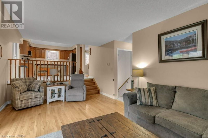 908 MONA Drive  Kingston, K7P2H7 | Image 18