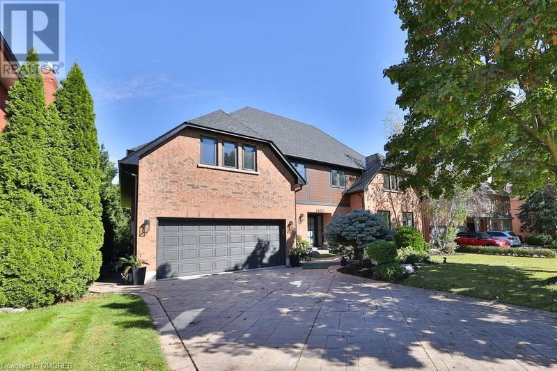 1483 THE LINKS Drive  Oakville, L6M2P2 | Image 2