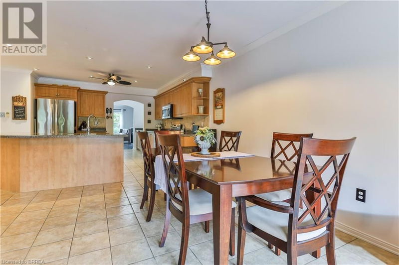 95 BLACKBURN Drive  Brantford, N3T6R3 | Image 10