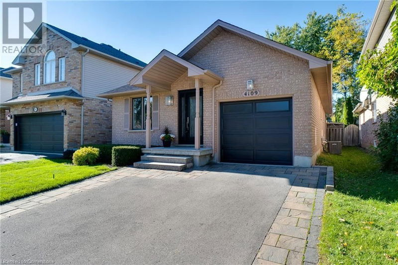 4109 BIANCA FOREST Drive  Burlington, L7M4L2 | Image 3