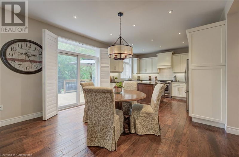 35 FERN Avenue  Waterdown, L0R2H0 | Image 7