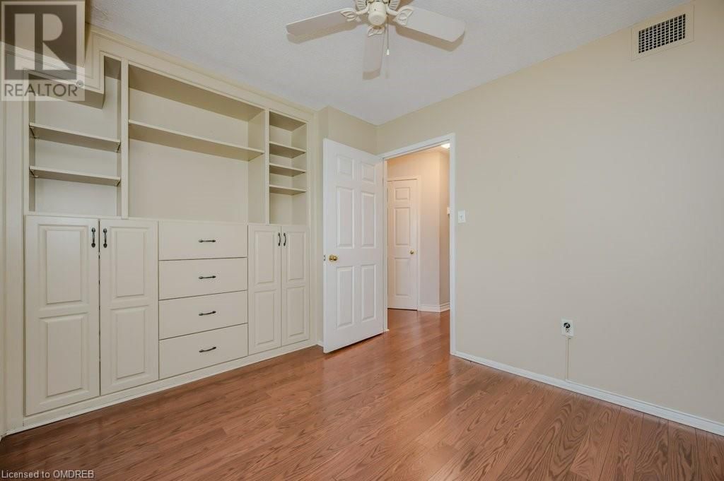 1071 QUEENS Avenue Unit# 104 Image 34