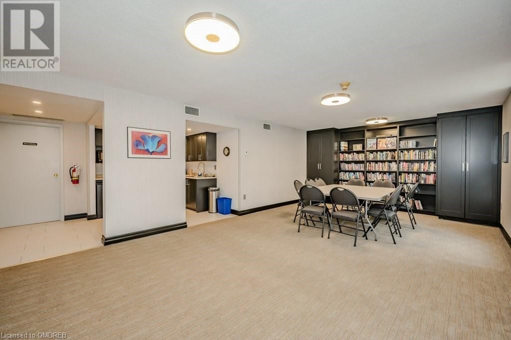 1071 QUEENS Avenue Unit# 104 Image 38