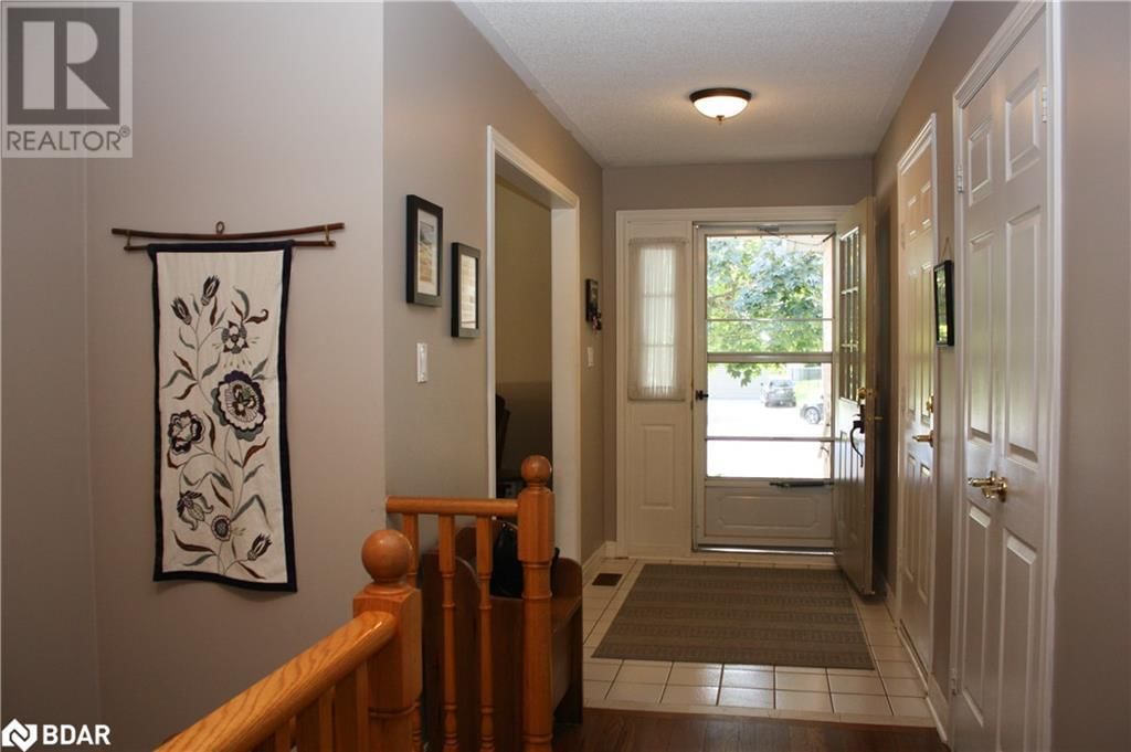 1358 BOBOLINK Court Image 3