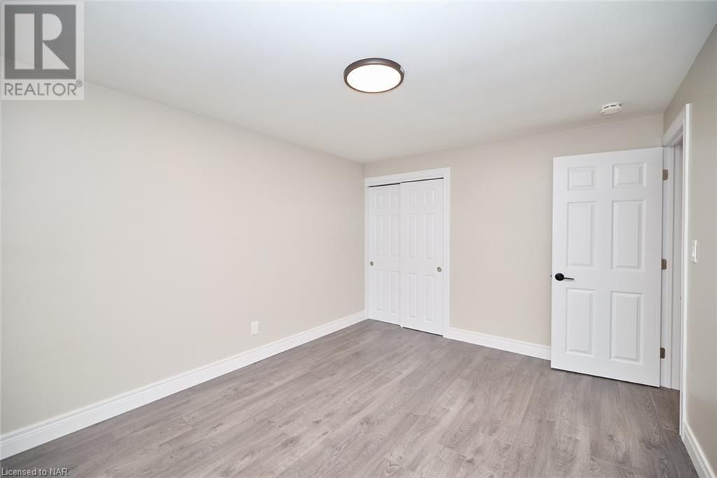 6505 DOREEN Drive Unit# A & B Image 18