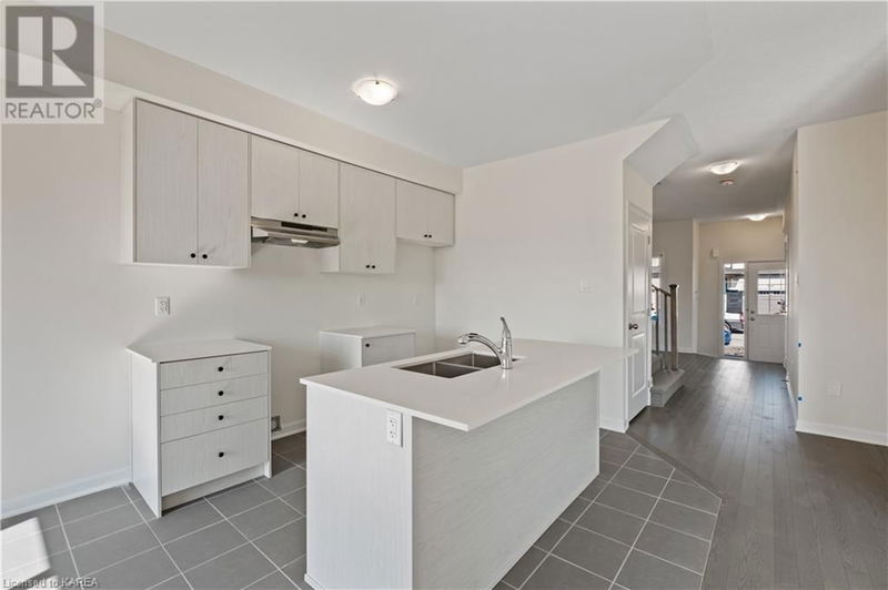 115 GILDERSLEEVE Boulevard  Bath, K0H1G0 | Image 6