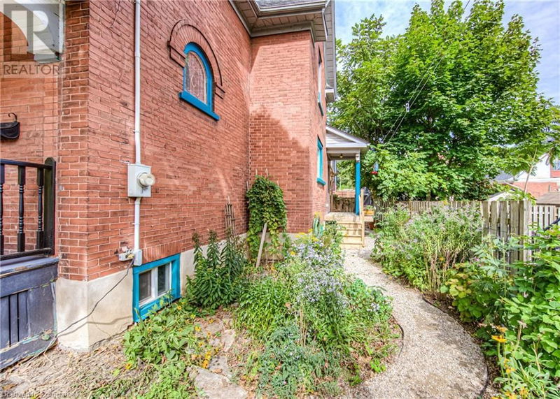 304 PARK Street  Kitchener, N2G1N1 | Image 36