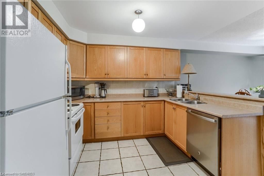 1276 SILVAN FOREST Drive Unit# 27 Image 6