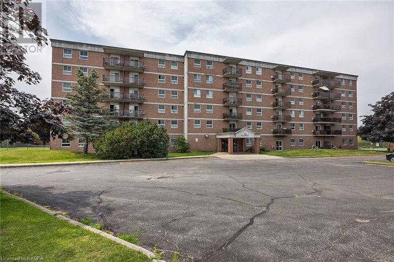 745 DAVIS Drive  Kingston, K7M8J5 | Image 1