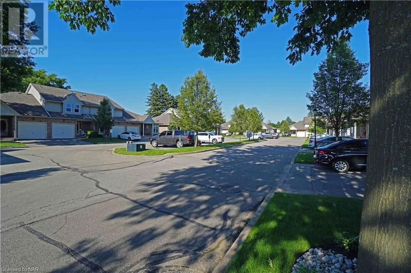 5070 DRUMMOND Road  Niagara Falls, L2E6E4 | Image 4