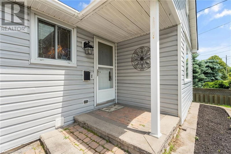 313 LAKE Street  Grimsby, L3M1Z5 | Image 7