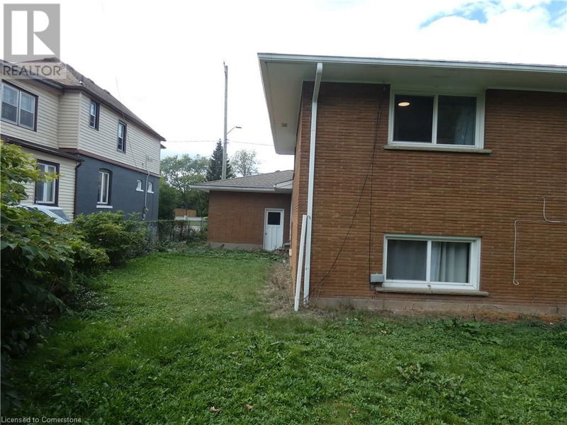 304 NIAGARA Street  Welland, L3C1K6 | Image 33