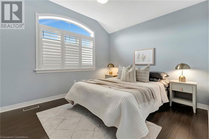 39 MORNING MIST Drive  Hamilton, L9B0E5 | Image 33