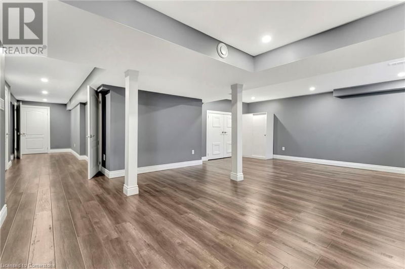 39 MORNING MIST Drive  Hamilton, L9B0E5 | Image 38