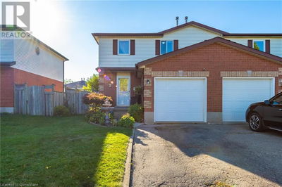 7 TAMVALE Crescent  Kitchener, N2E3K8 | Image 1