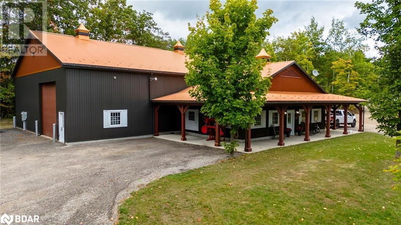 2331 PENETANGUISHENE Road  Oro-Medonte, L4M4Y8 | Image 2