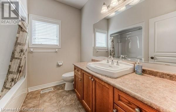 43 FREY Crescent Image 23