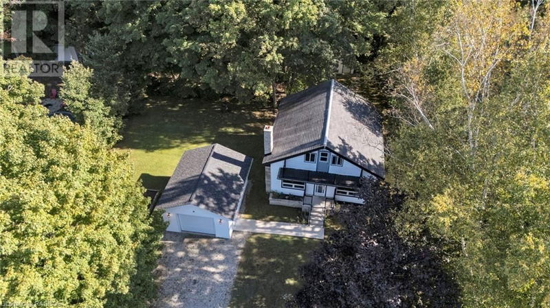 31 BIRCHWOOD Drive  Sauble Beach, N0H2G0 | Image 5