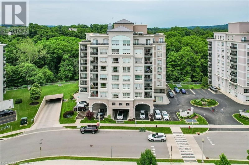 3000 CREEKSIDE Drive  Dundas, L9H7S8 | Image 30