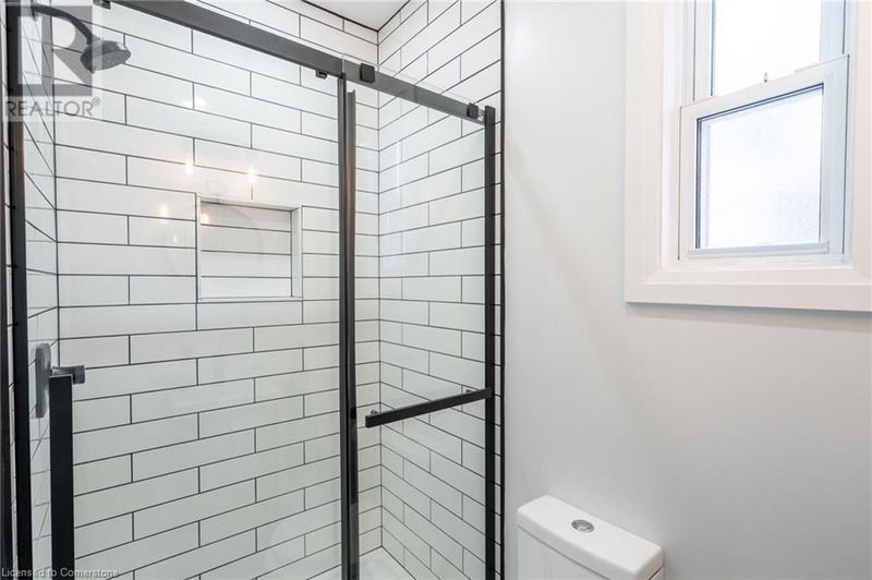 170 RAY Street North Hamilton, L8N1V5 | Image 19