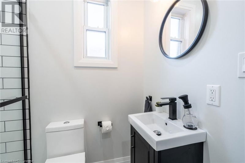 170 RAY Street North Hamilton, L8N1V5 | Image 20