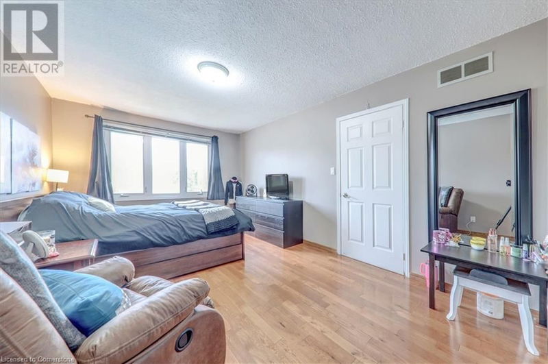 31 VEGA Crescent  Hamilton, L8E4S6 | Image 30