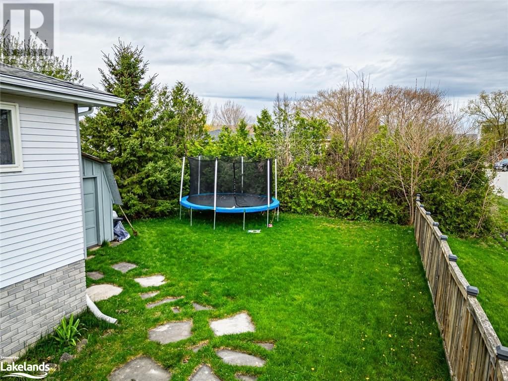 31 COURTICE Crescent Image 33