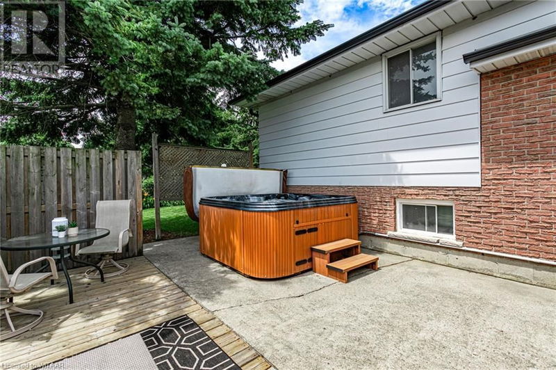 191 DIEFENBAKER Drive  Woodstock, N4S8K1 | Image 33