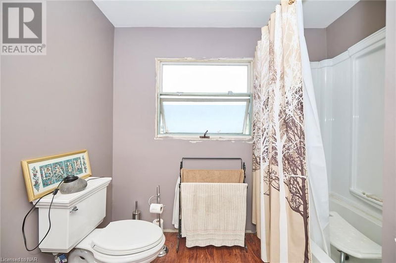 7205 SHARON Avenue  Niagara Falls, L2G5W8 | Image 24