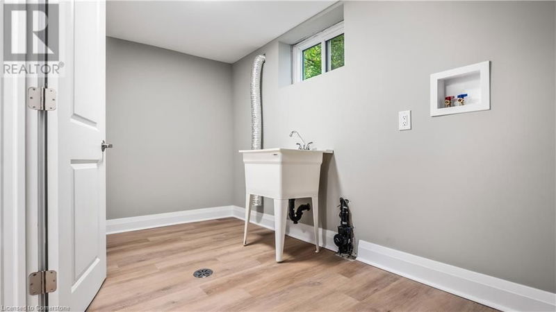 139 LONGWOOD Road North Hamilton, L8S3V8 | Image 14