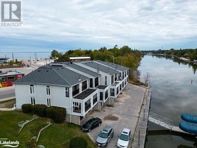 1 SPRUCE STREET null  Wasaga Beach, L9Z2X1 | Image 1