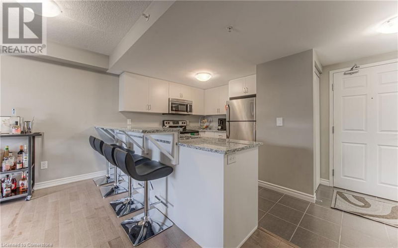 155 COMMONWEALTH Street  Kitchener, N2E0G5 | Image 3