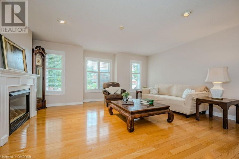 2225 HUMMINGBIRD Way  Oakville, L6M3Z6 | Image 7