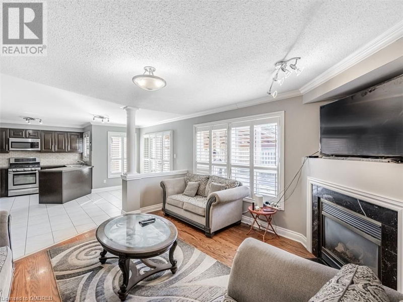 5930 BASSINGER Place  Mississauga, L5M6K5 | Image 10