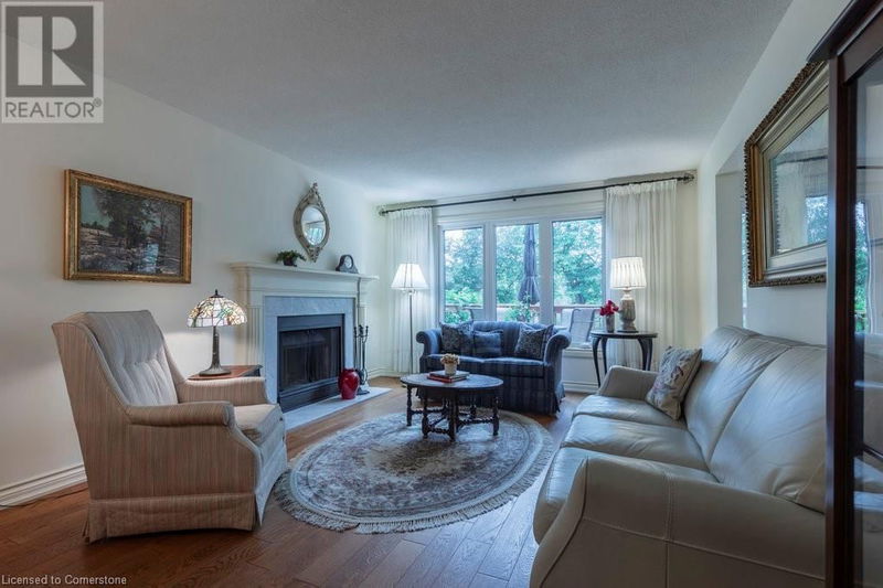 30 OSLER Drive  Dundas, L9H6W1 | Image 8