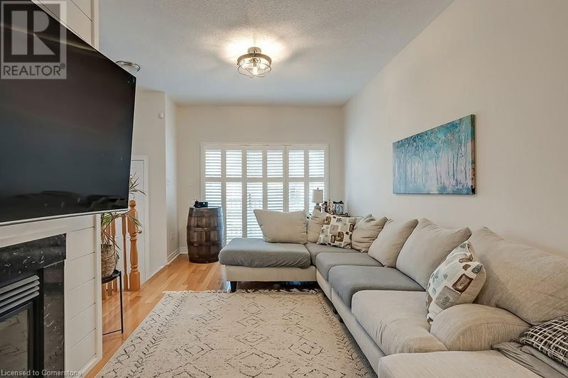 1169 DORVAL Drive  Oakville, L6M4V8 | Image 8