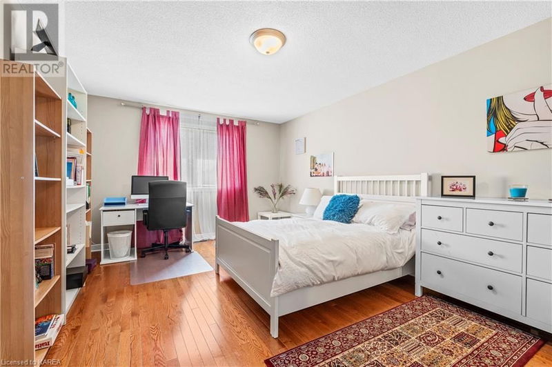 1098 CAITLIN Crescent  Kingston, K7P2S4 | Image 27