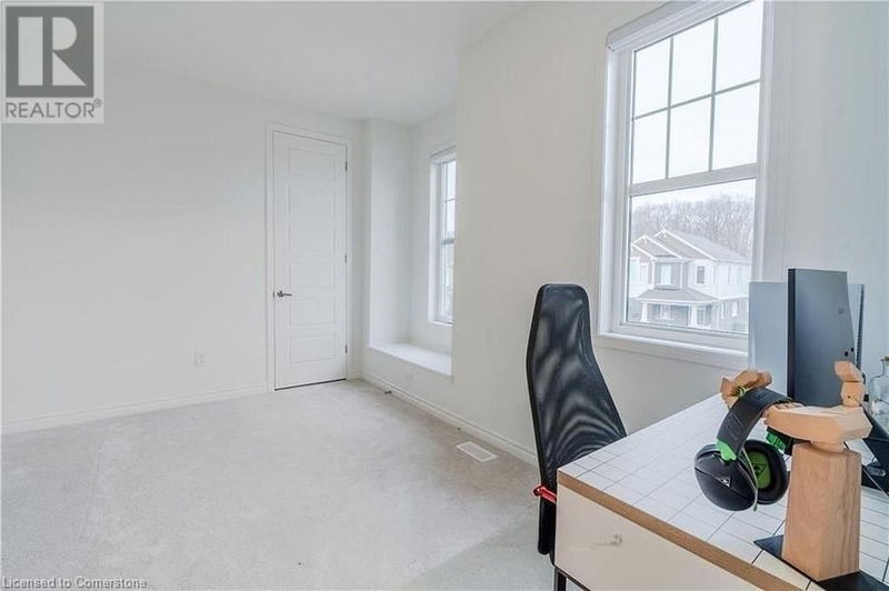 3 MILT SCHMIDT Street  Kitchener, N2R0T2 | Image 29