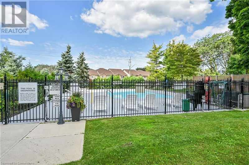 301 FRANCES Avenue  Stoney Creek, L8E3W6 | Image 23