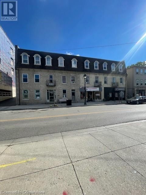 18 QUEEN Street W Image 2