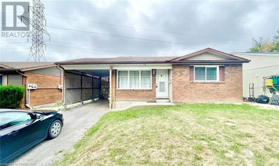 257 THORNCREST Drive  Waterloo, N2L4L2 | Image 1