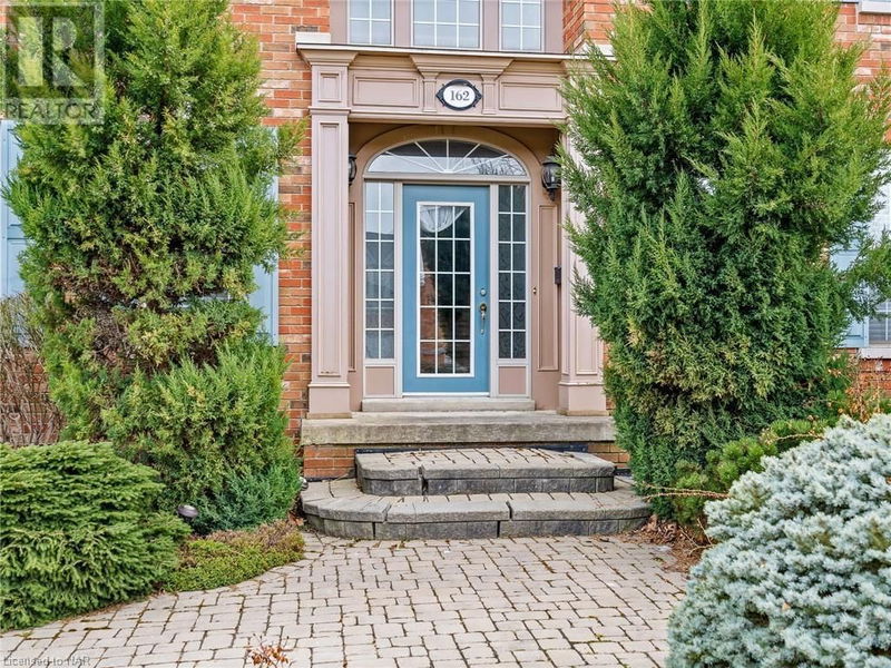 162 COLE Crescent  Niagara-on-the-Lake, L0S1J0 | Image 4