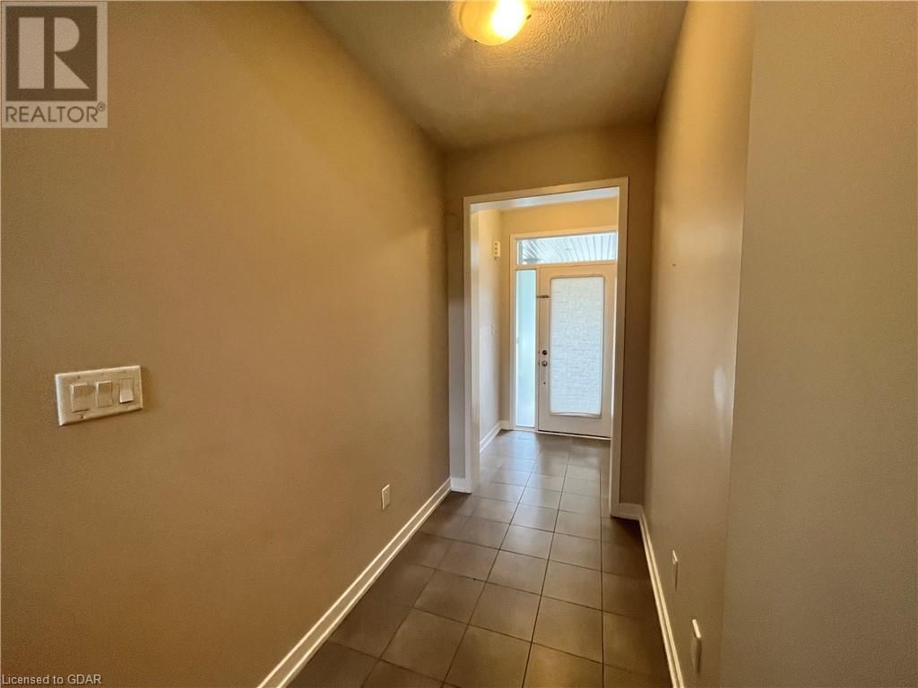 171 SABINA Drive Image 3