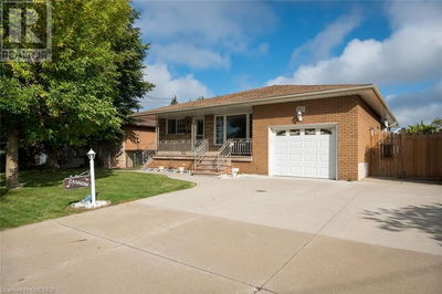 172 OAKLAND Drive  Hamilton, L8E1B6 | Image 1